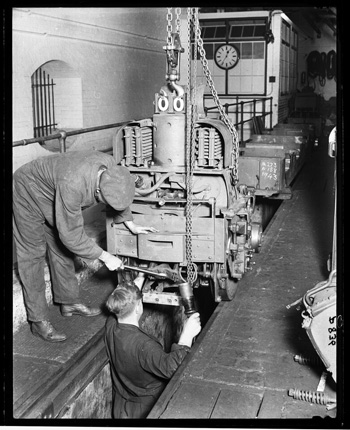 Train repair Mail Rail Royal Mail courtesy of The British Postal Museum Archive